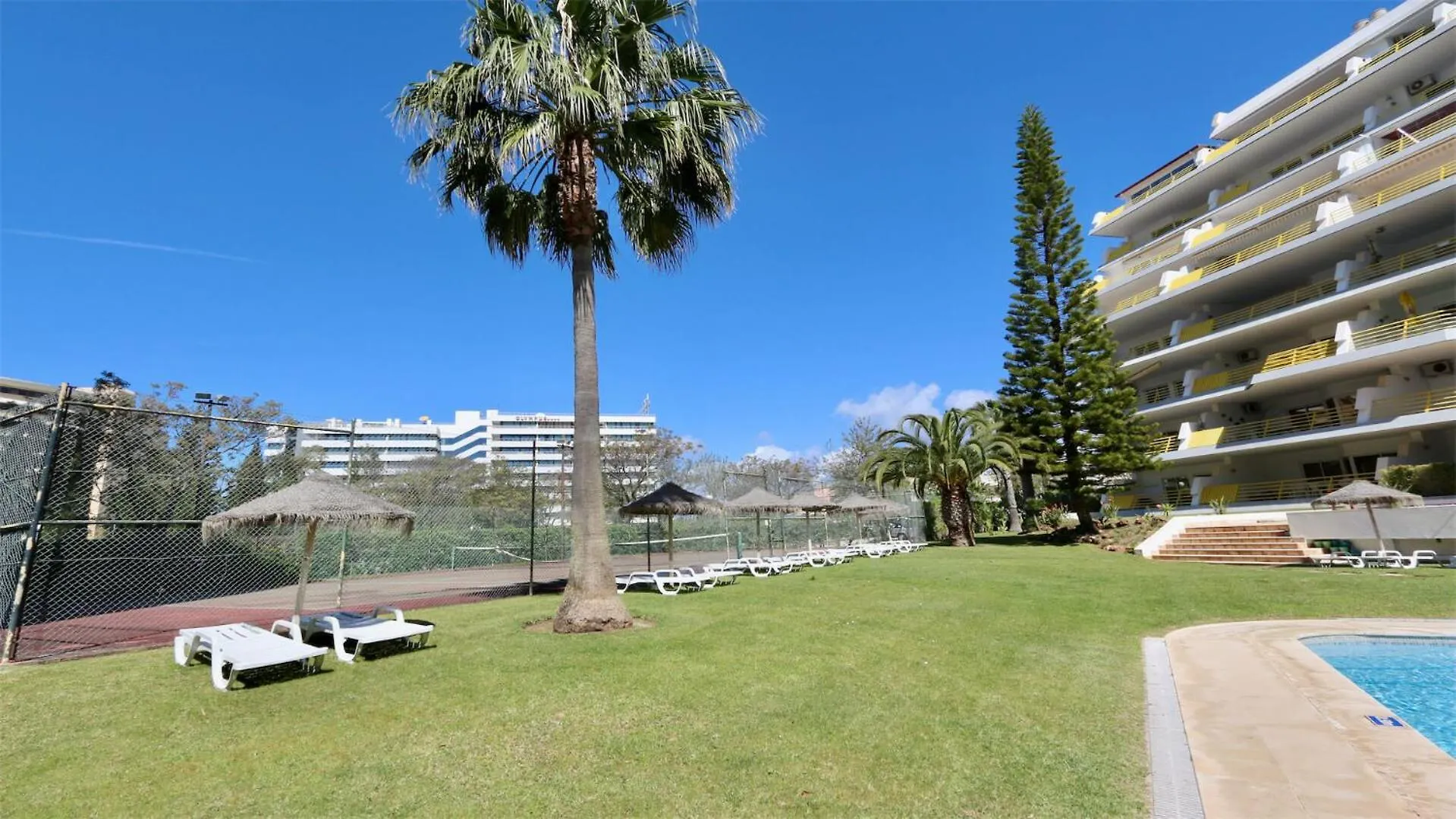 Apartment Al Charb Topfloor Sea View, Ar Con, Pool - Cleverdetails Vilamoura