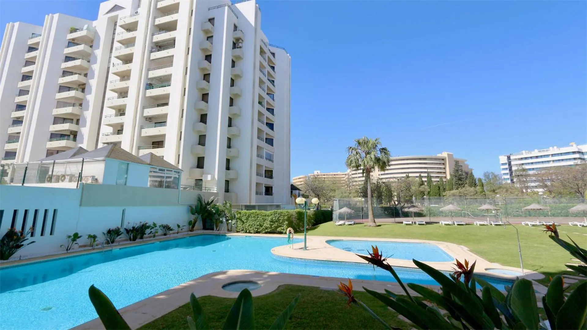 Al Charb Topfloor Sea View, Ar Con, Pool - Cleverdetails Vilamoura