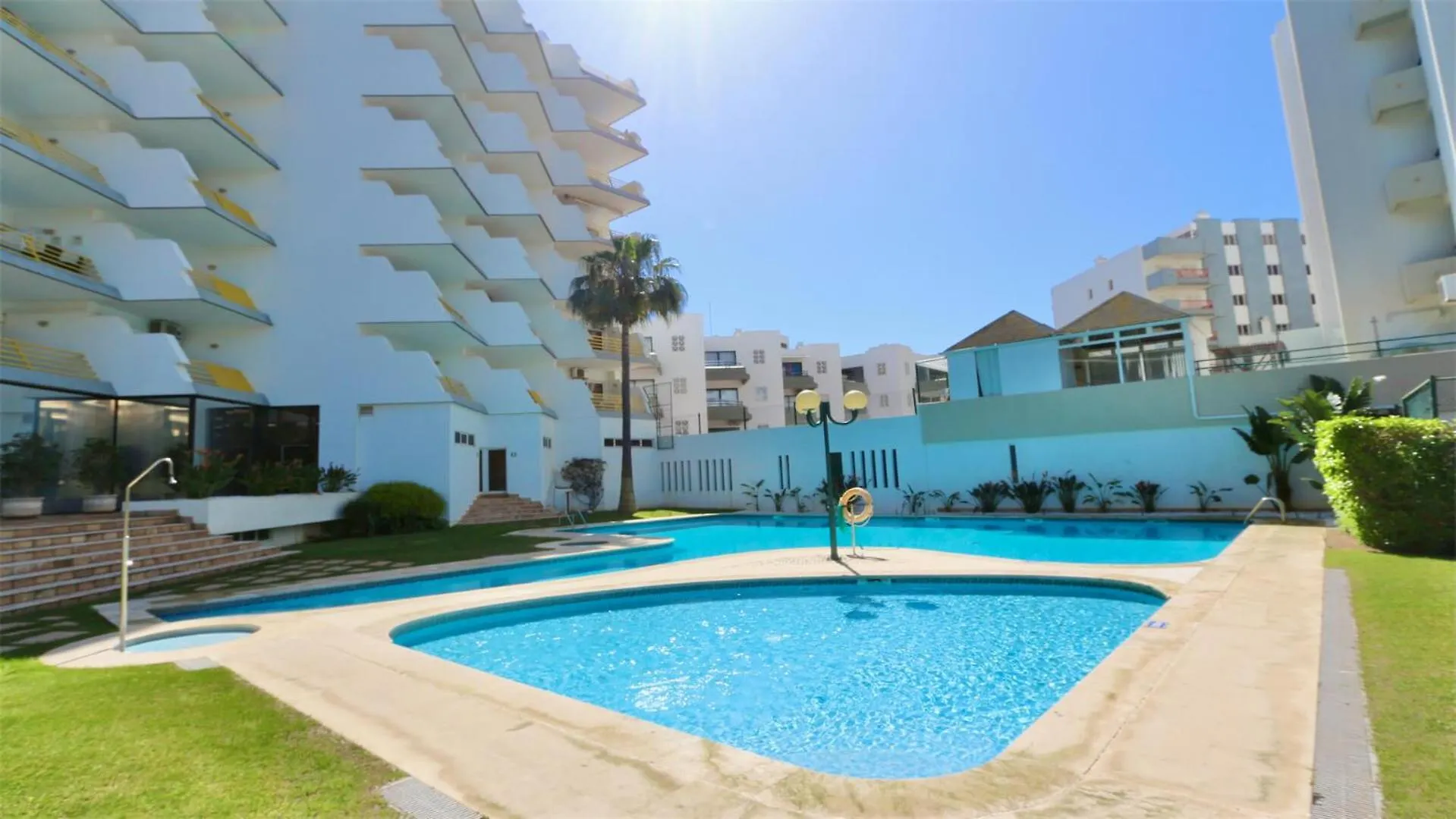 Al Charb Topfloor Sea View, Ar Con, Pool - Cleverdetails Vilamoura 0*,  Portugal